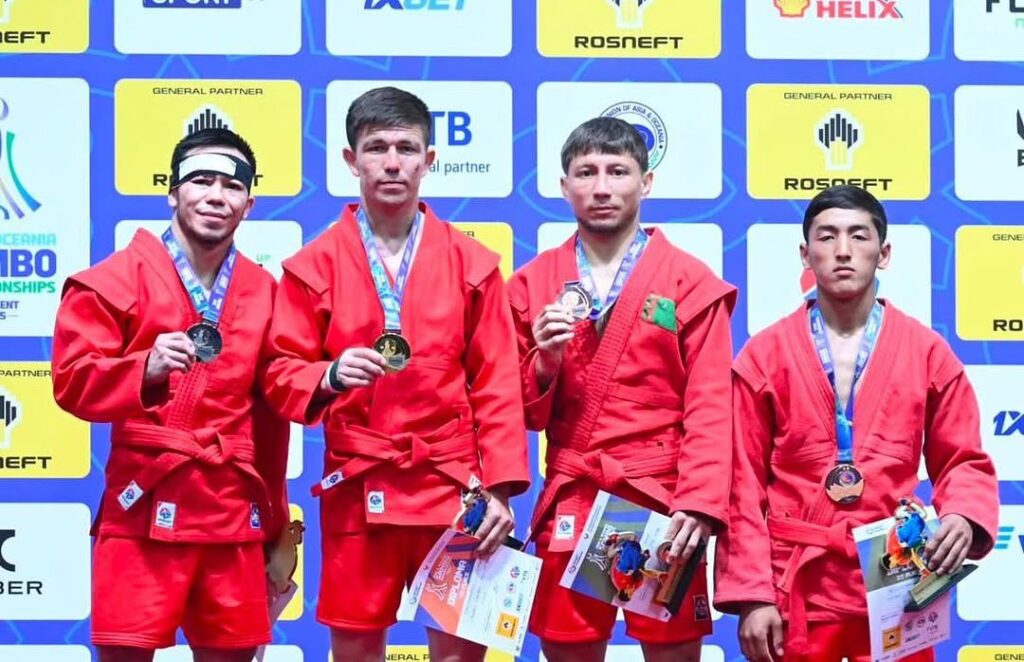 Нацгвардеец взял серебро на престижном континентальном чемпионате по боевому самбо в Ташкенте