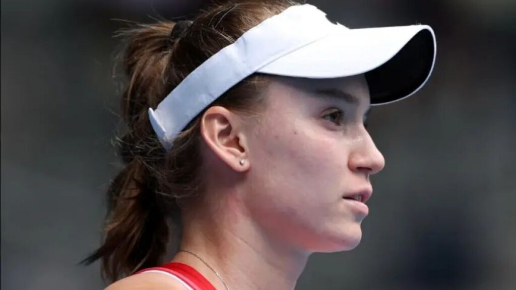 Елена Рыбакина вышла в финал Итогового турнира WTA